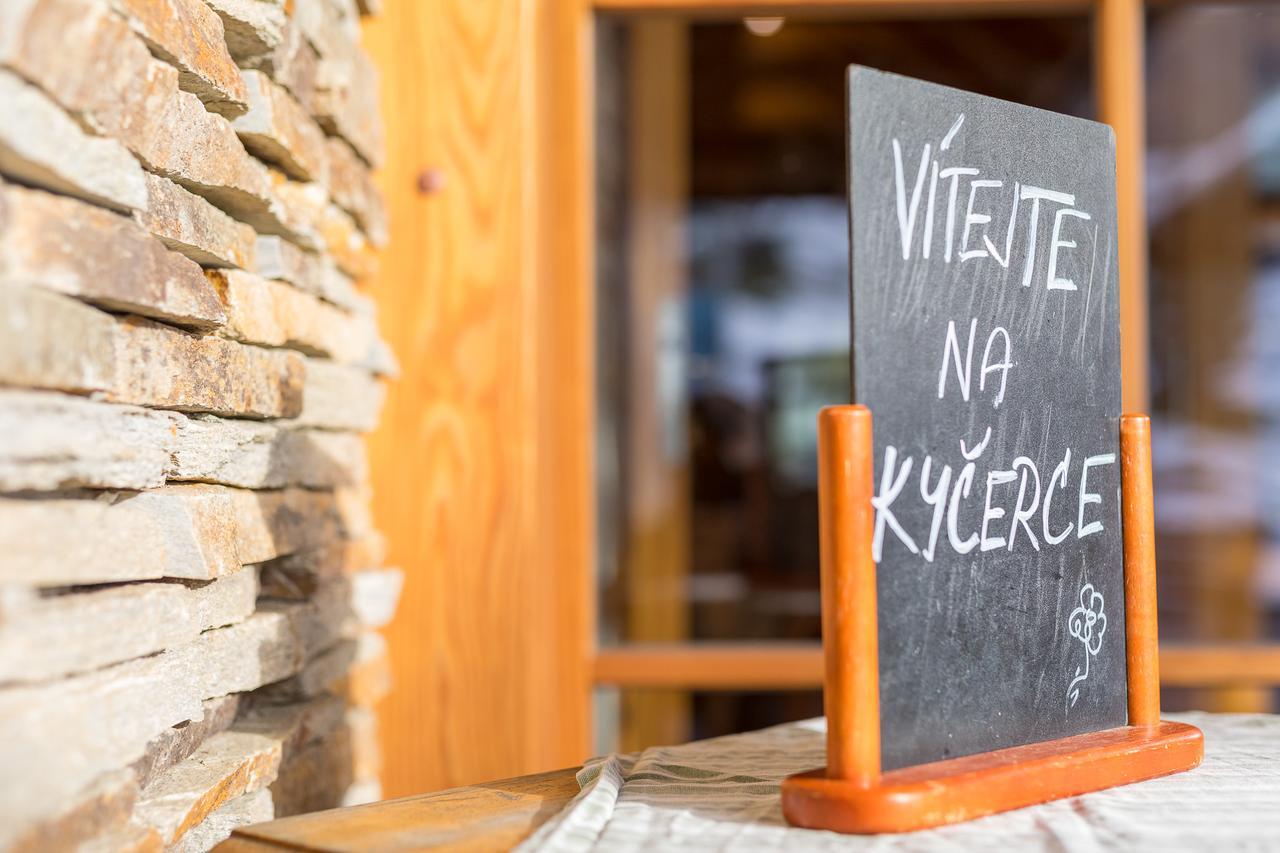 Hotel Valasske Chalupy Kycerka Velké Karlovice Exteriér fotografie