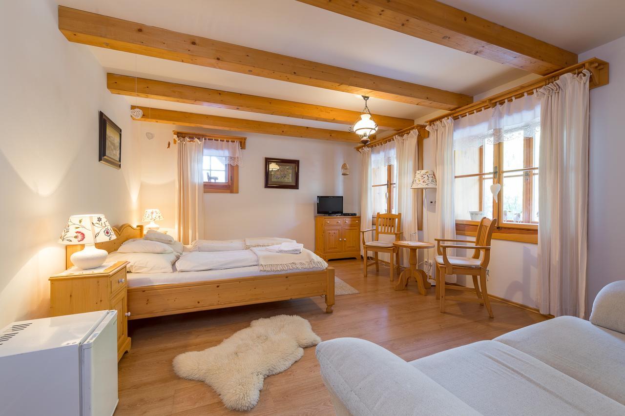 Hotel Valasske Chalupy Kycerka Velké Karlovice Exteriér fotografie